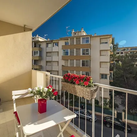 Apartment Beautiful Studio With Terrace *