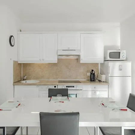 Apartment Beautiful Studio With Terrace